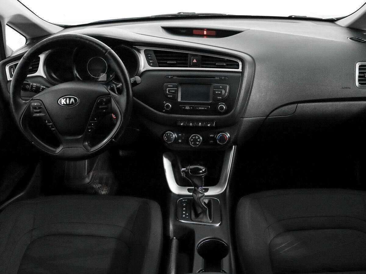 Купить Kia Ceed, 2016, 151 170 км.. Фото: #11
