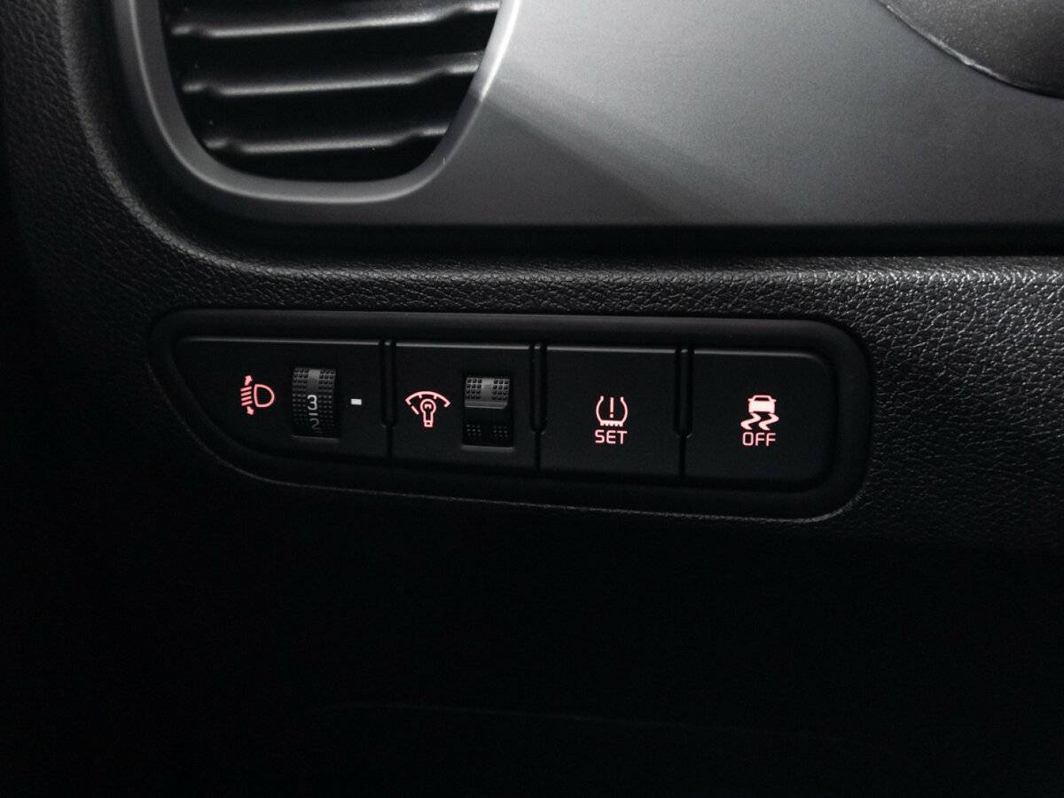 Купить Kia Rio, 2020, 80 213 км.. Фото: #23