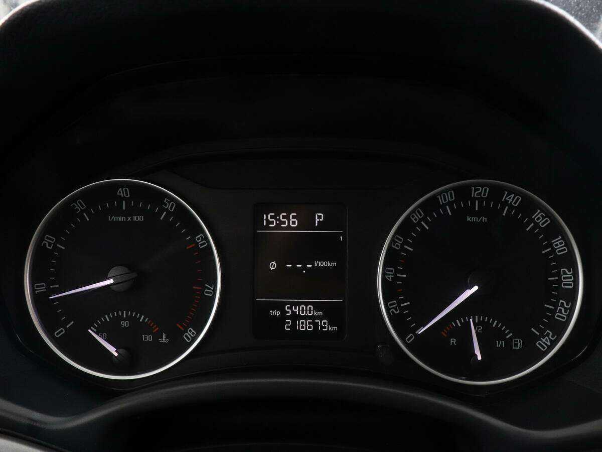 Купить Skoda Octavia, 2012, 218 676 км.. Фото: #9