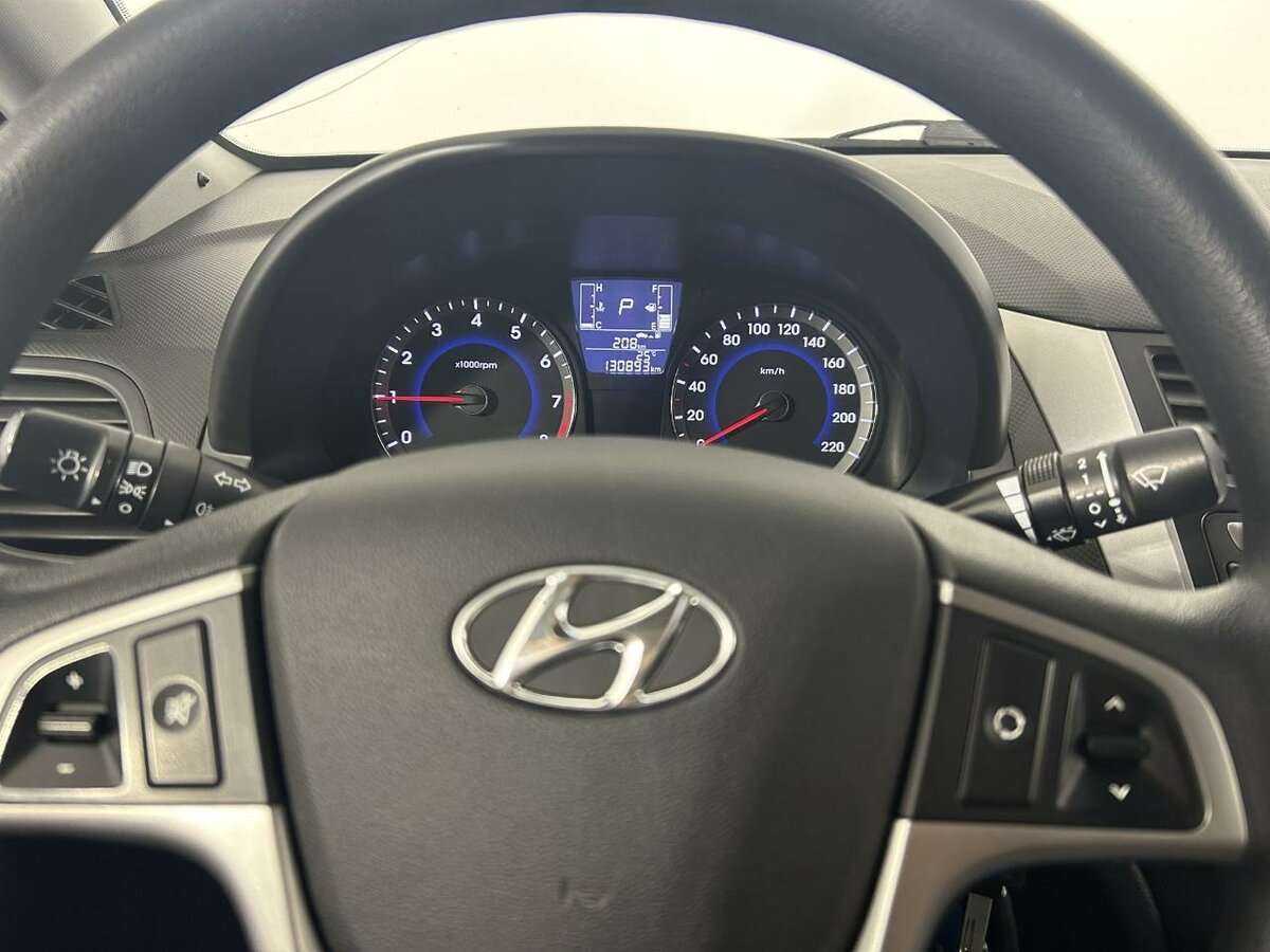 Купить Hyundai Solaris, 2015, 130 893 км.. Фото: #10