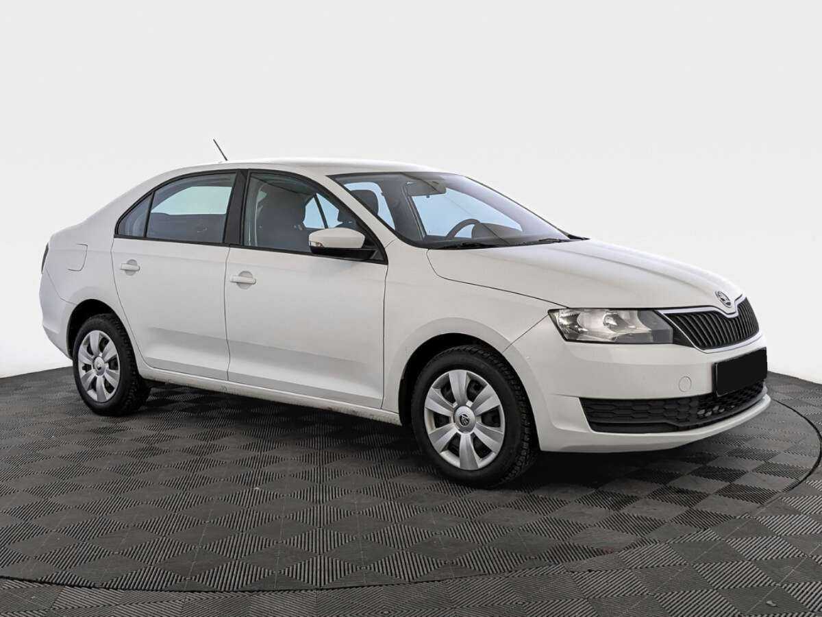 Купить Skoda Rapid, 2018, 119 557 км.. Фото: #2