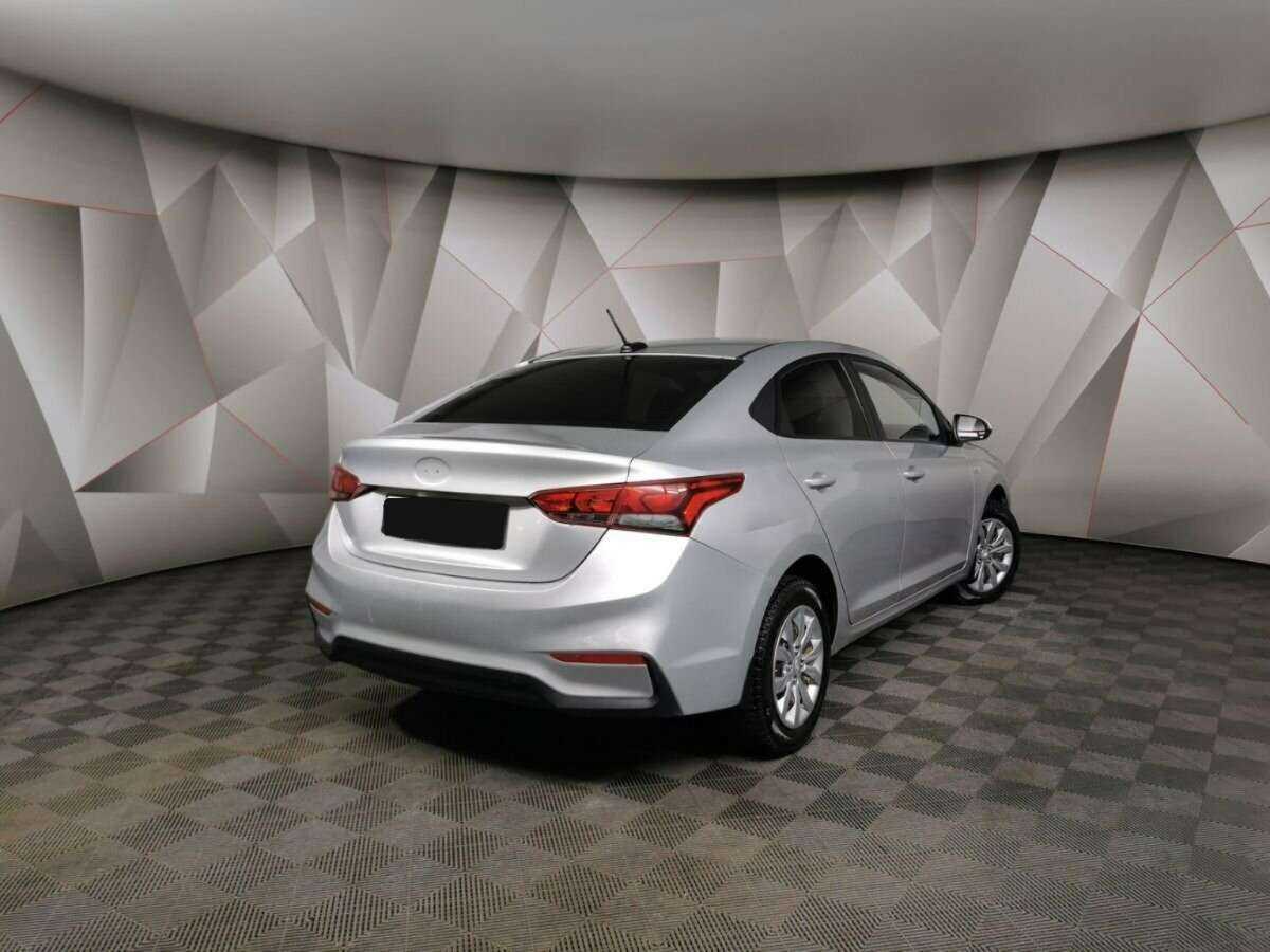 Купить Hyundai Solaris, 2018, 102 143 км.. Фото: #1