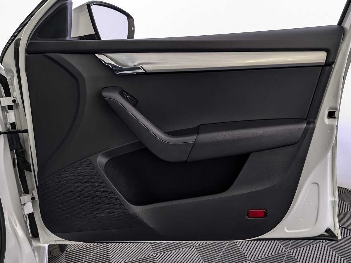 Купить Skoda Octavia, 2017, 66 246 км.. Фото: #22