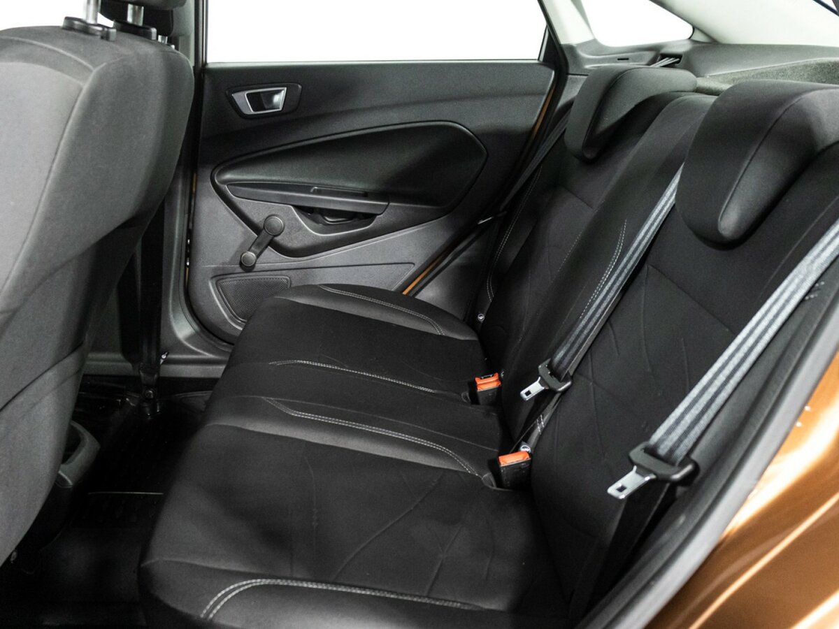 Купить Ford Fiesta, 2016, 75 842 км.. Фото: #9