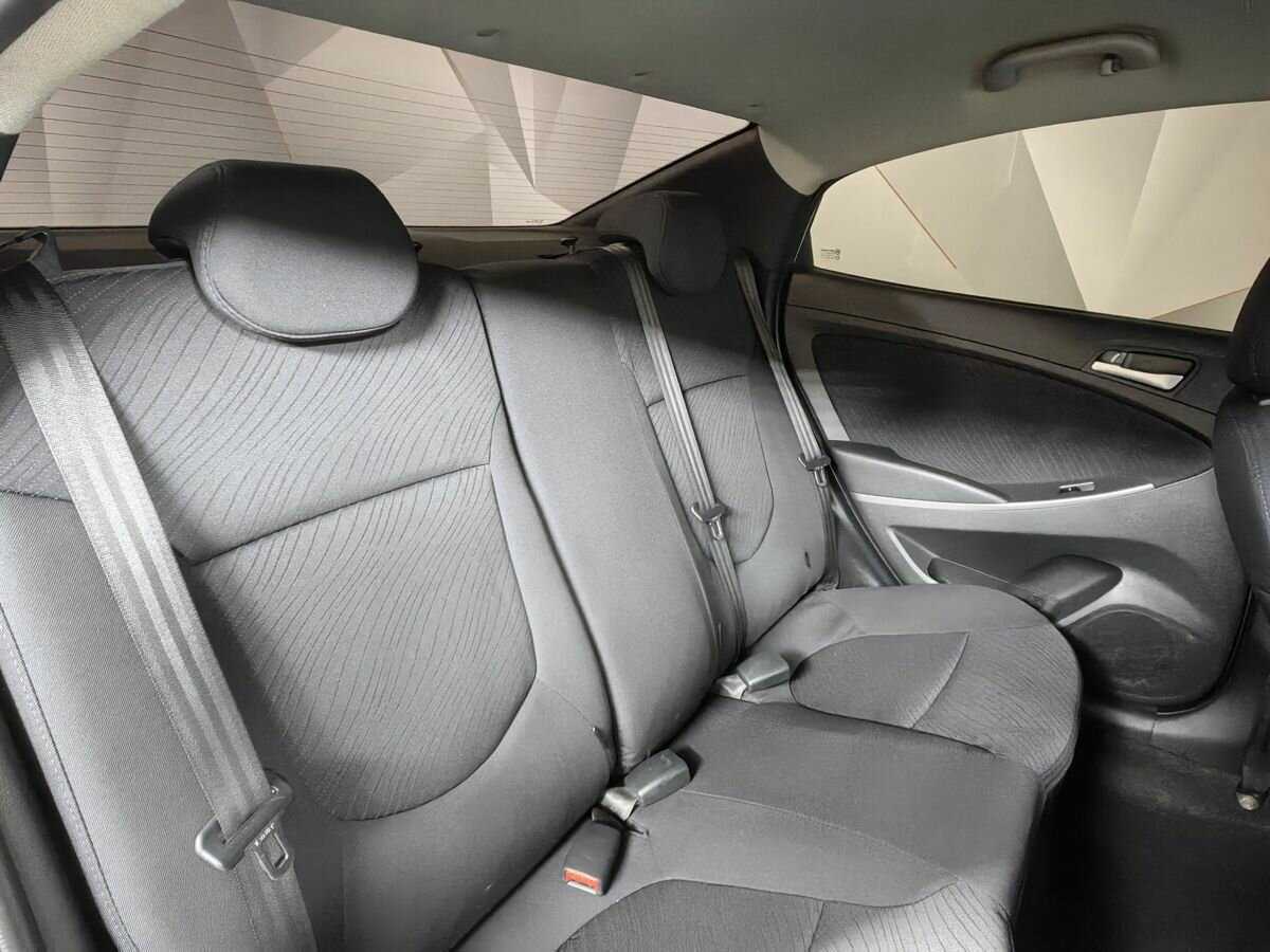 Купить Hyundai Solaris, 2014, 99 339 км.. Фото: #12