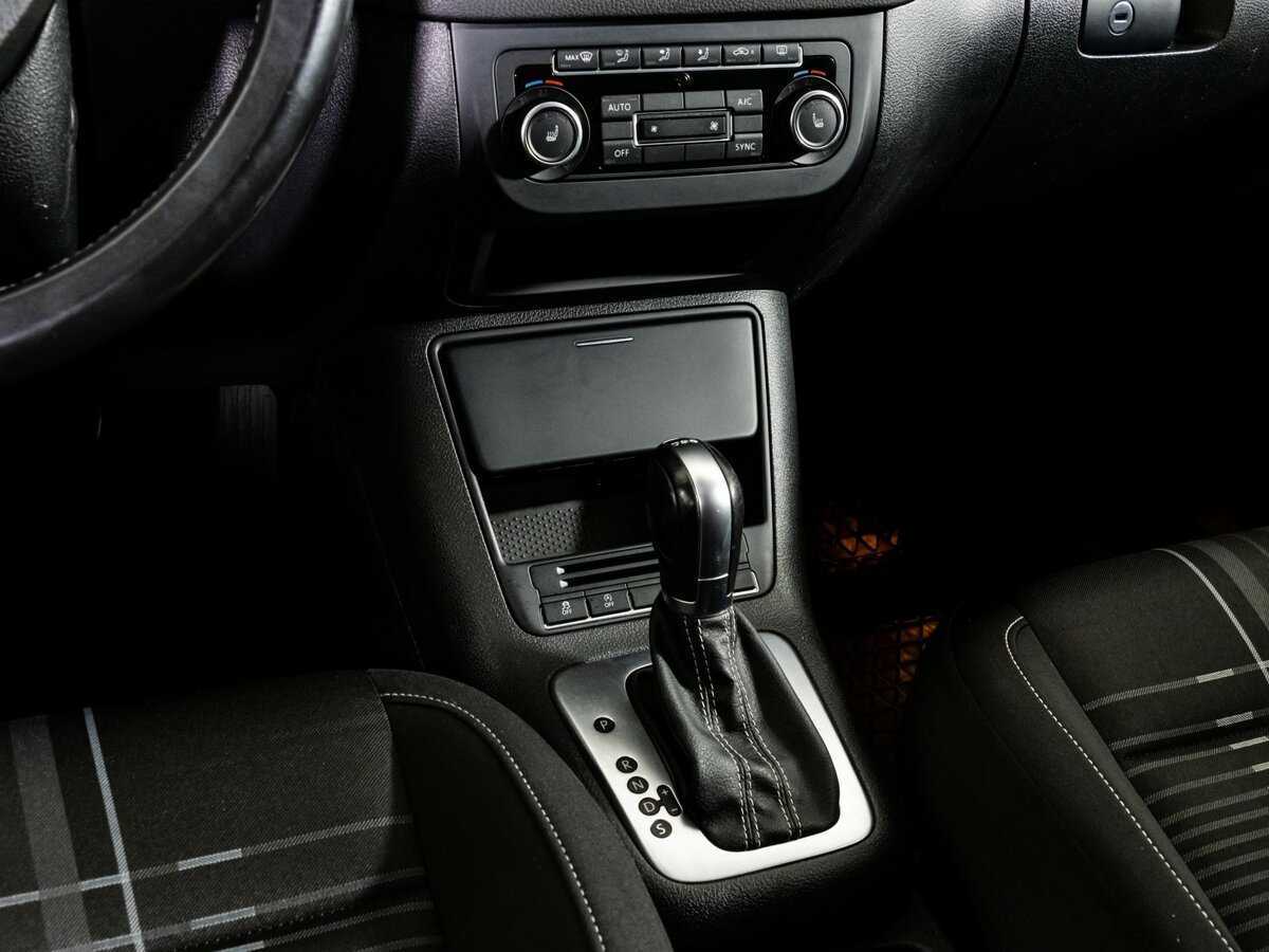 Купить Volkswagen Tiguan, 2015, 242 124 км.. Фото: #9