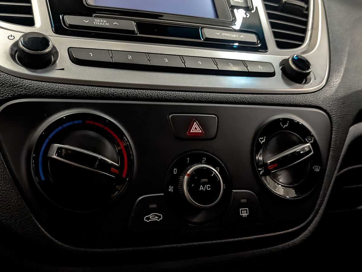 Купить Hyundai Solaris, 2020, 87 674 км.. Фото: #18