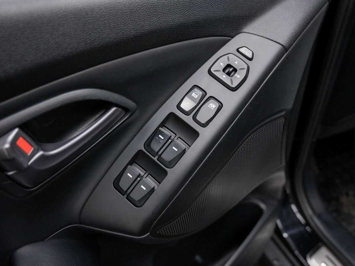 Купить Hyundai ix35, 2014, 153 311 км.. Фото: #16