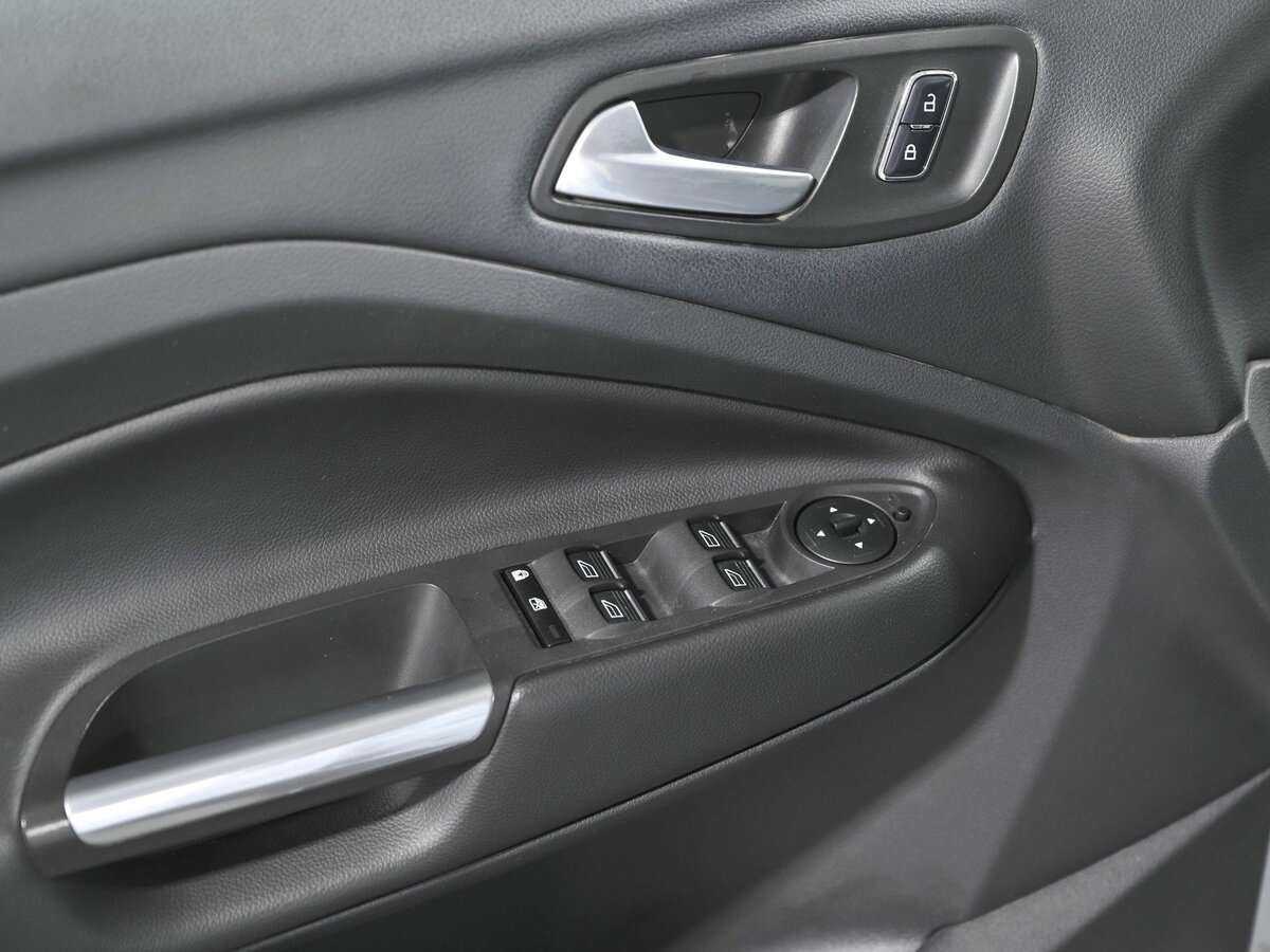 Купить Ford Kuga, 2016, 164 473 км.. Фото: #14