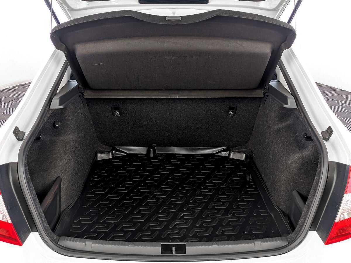 Купить Skoda Rapid, 2017, 108 276 км.. Фото: #8