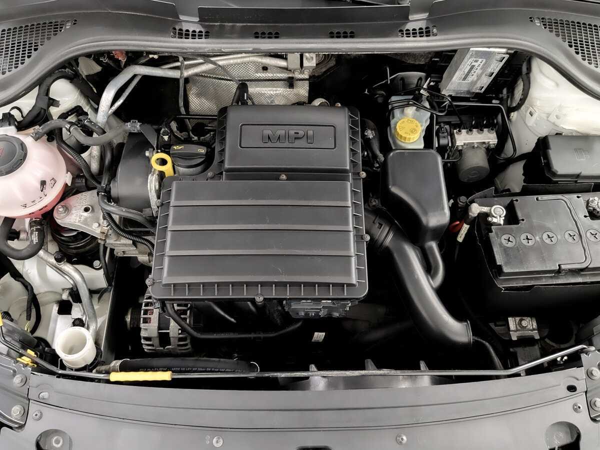 Купить Skoda Rapid, 2017, 176 367 км.. Фото: #8