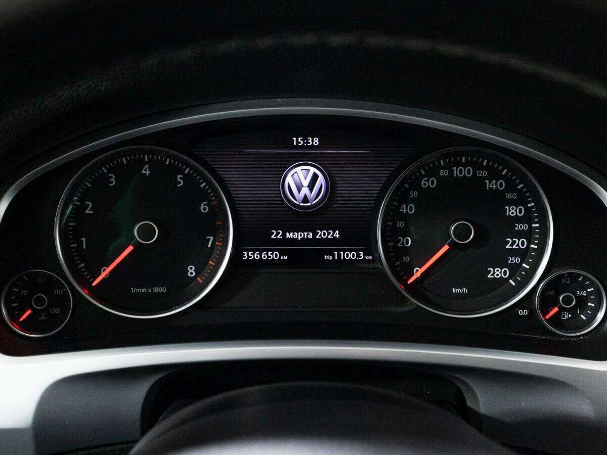 Купить Volkswagen Touareg, 2012, 356 649 км.. Фото: #9