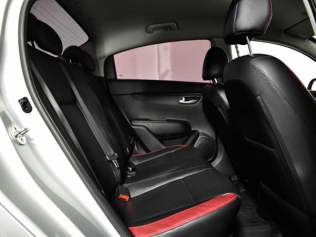 Купить Kia Rio, 2020, 82 422 км.. Фото: #9