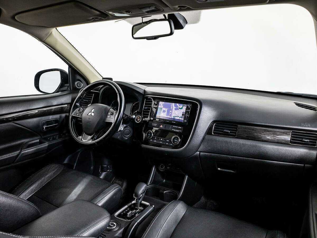 Купить Mitsubishi Outlander, 2016, 141 780 км.. Фото: #8
