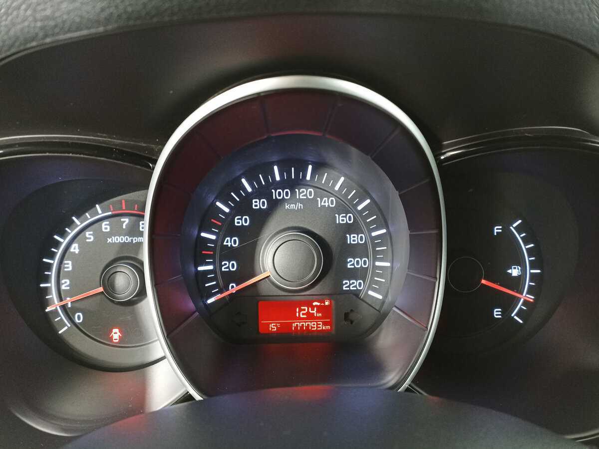 Купить Kia Rio, 2016, 177 792 км.. Фото: #12