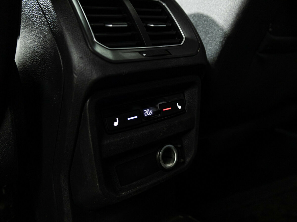 Купить Volkswagen Tiguan, 2017, 76 658 км.. Фото: #13