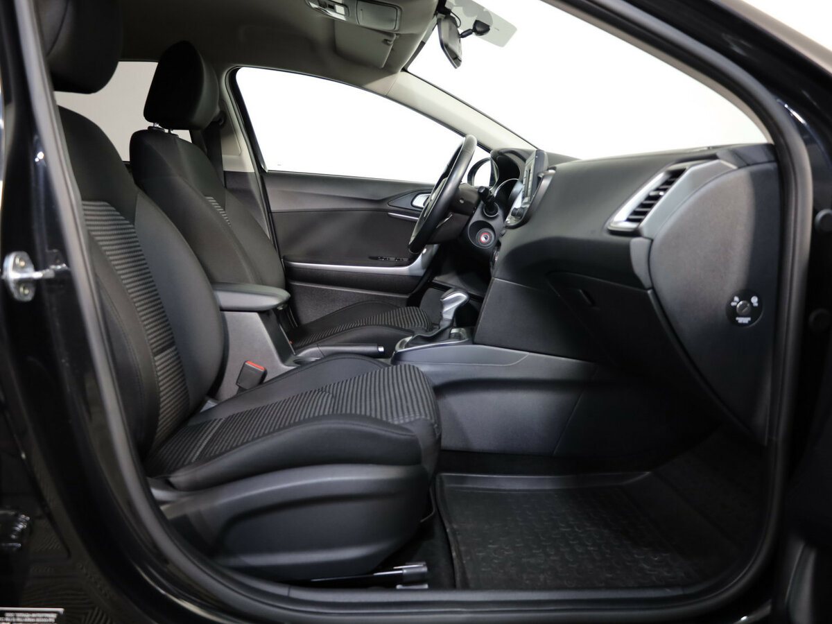 Купить Kia Ceed, 2020, 54 188 км.. Фото: #18