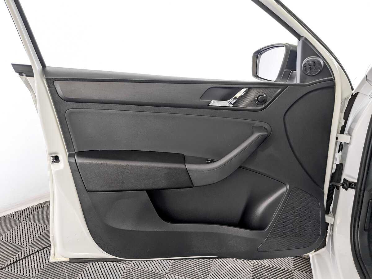 Купить Skoda Rapid, 2017, 163 106 км.. Фото: #18