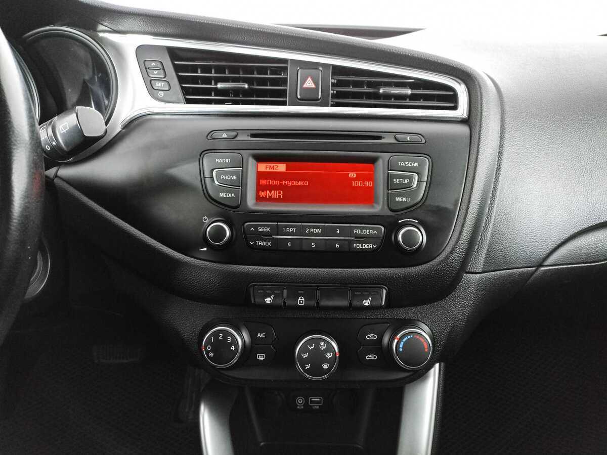 Купить Kia Ceed, 2017, 98 302 км.. Фото: #12