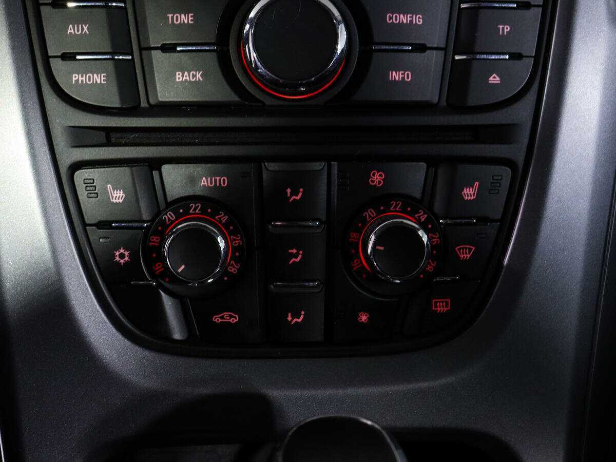 Купить Opel Astra, 2012, 190 191 км.. Фото: #16