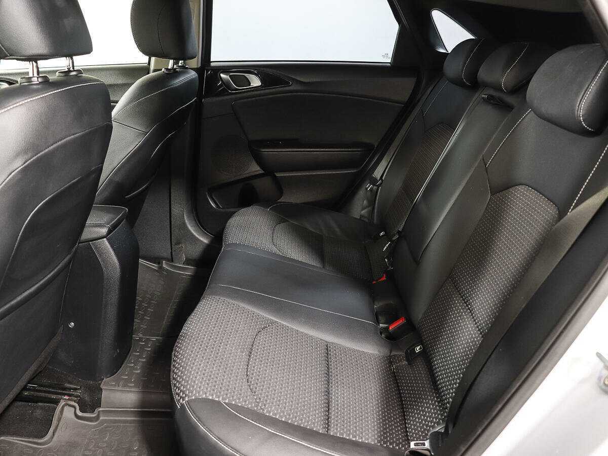 Купить Kia Ceed, 2018, 99 160 км.. Фото: #9