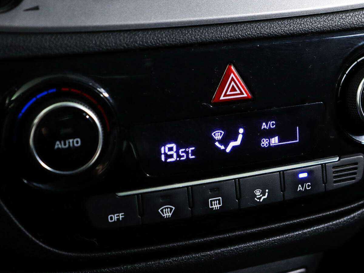 Купить Hyundai Solaris, 2017, 113 658 км.. Фото: #15