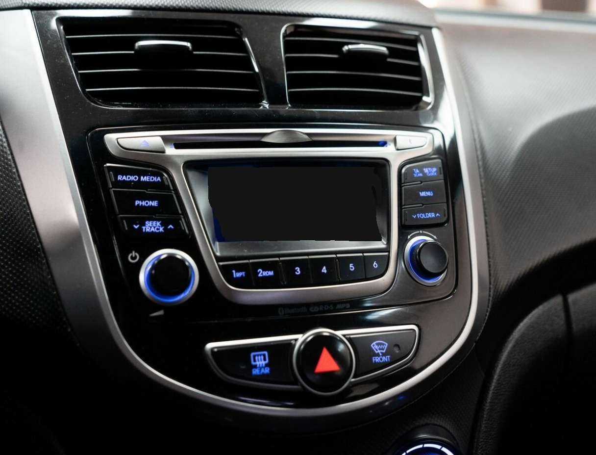 Купить Hyundai Solaris, 2015, 146 990 км.. Фото: #11