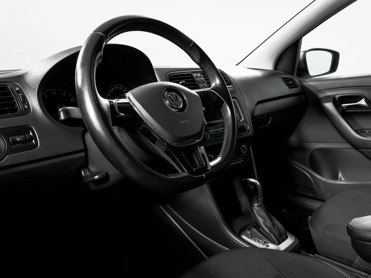 Купить Volkswagen Polo, 2016, 94 169 км.. Фото: #13