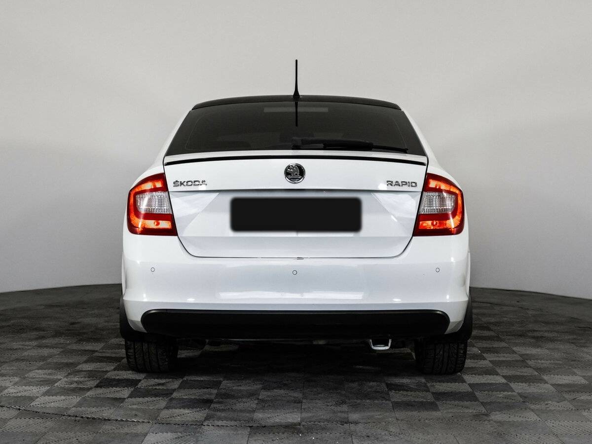 Купить Skoda Rapid, 2015, 122 373 км.. Фото: #4