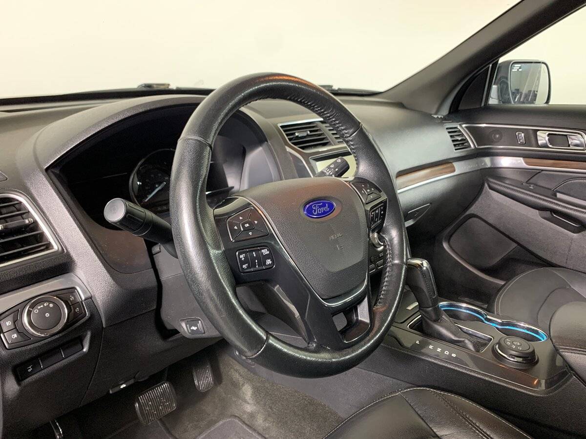 Купить Ford Explorer, 2016, 177 000 км.. Фото: #10