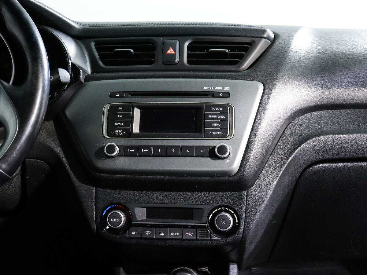 Купить Kia Rio, 2016, 150 093 км.. Фото: #12