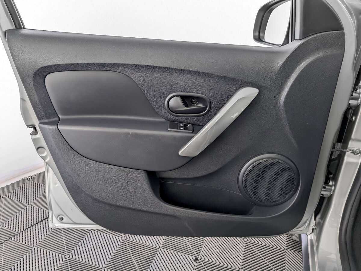 Купить Renault Sandero, 2021, 52 143 км.. Фото: #16