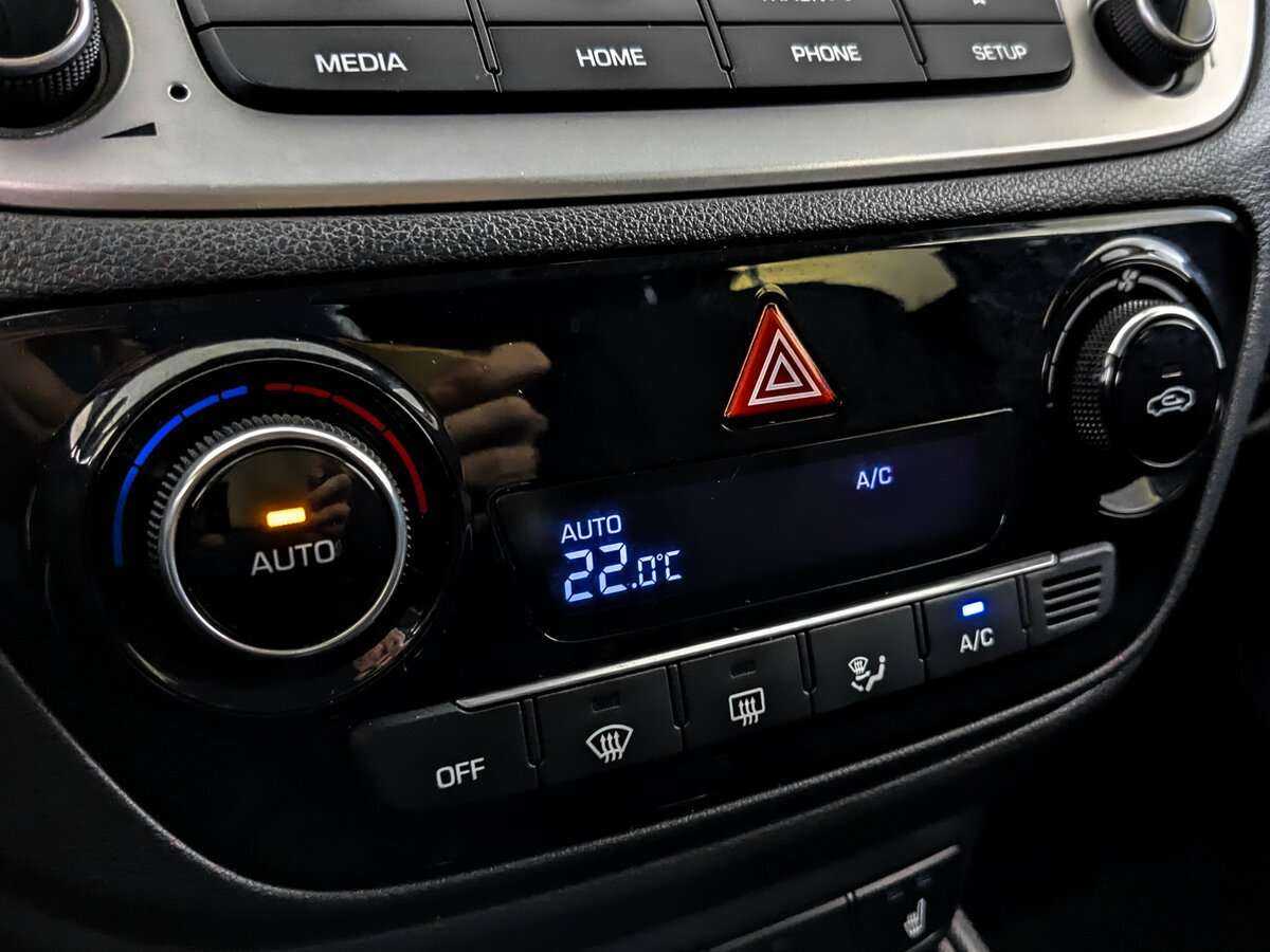 Купить Hyundai Solaris, 2019, 91 376 км.. Фото: #19