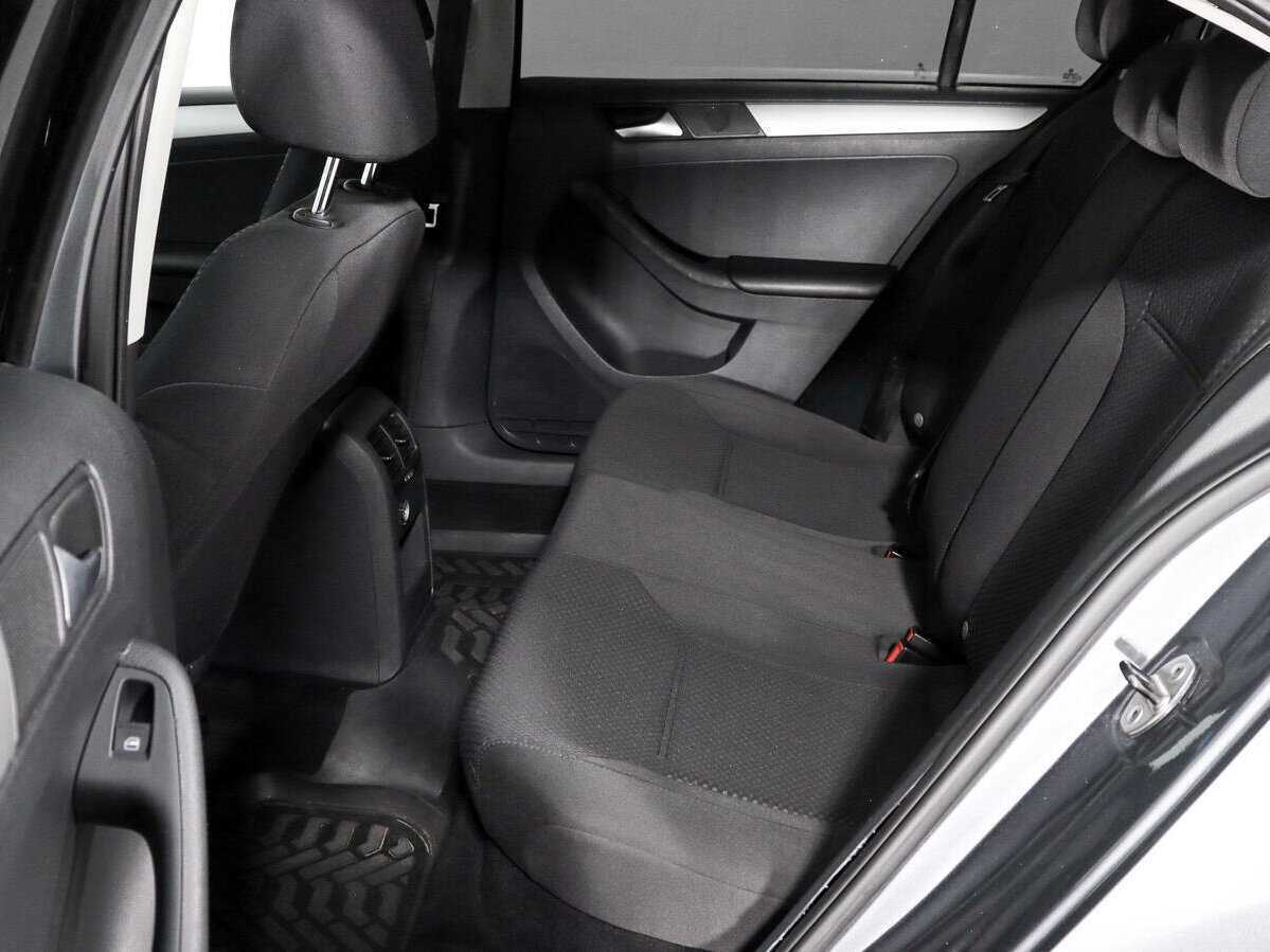 Купить Volkswagen Jetta, 2012, 213 129 км.. Фото: #9