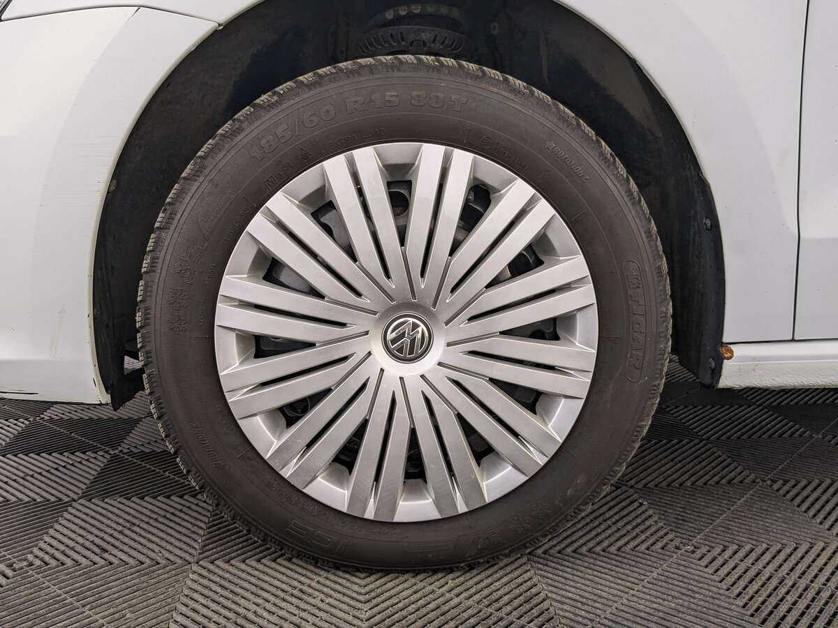 Купить Volkswagen Polo, 2018, 104 329 км.. Фото: #11