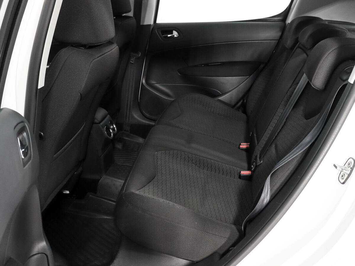 Купить Peugeot 308, 2012, 20 715 км.. Фото: #9