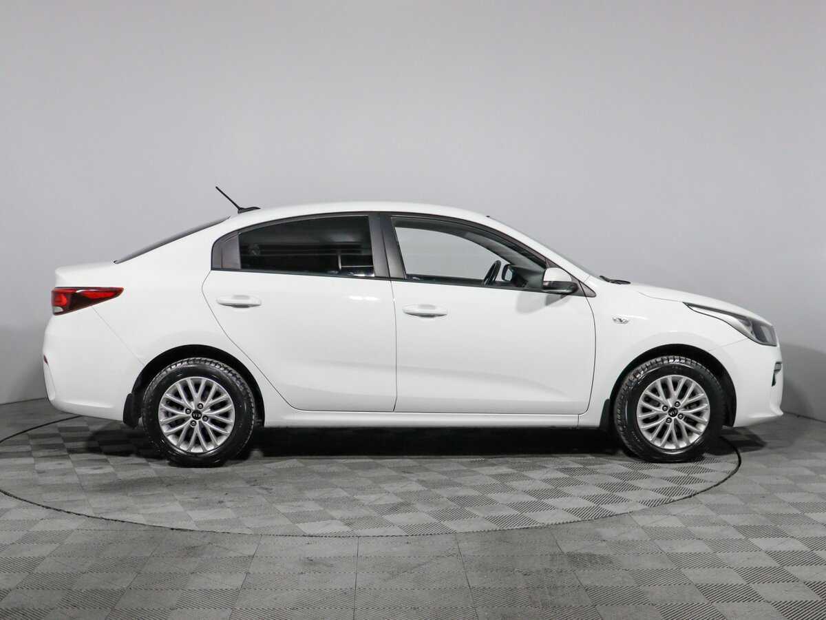 Купить Kia Rio, 2018, 109 699 км.. Фото: #3