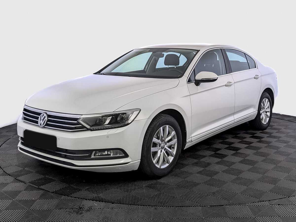 Купить Volkswagen Passat, 2019, 43 971 км.. Посмотреть фото