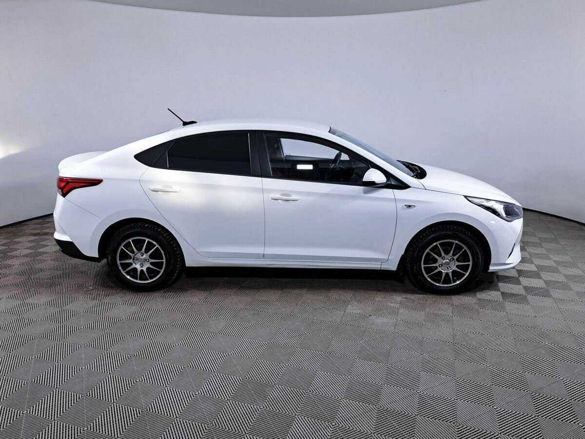 Купить Hyundai Solaris, 2021, 83 129 км.. Фото: #2