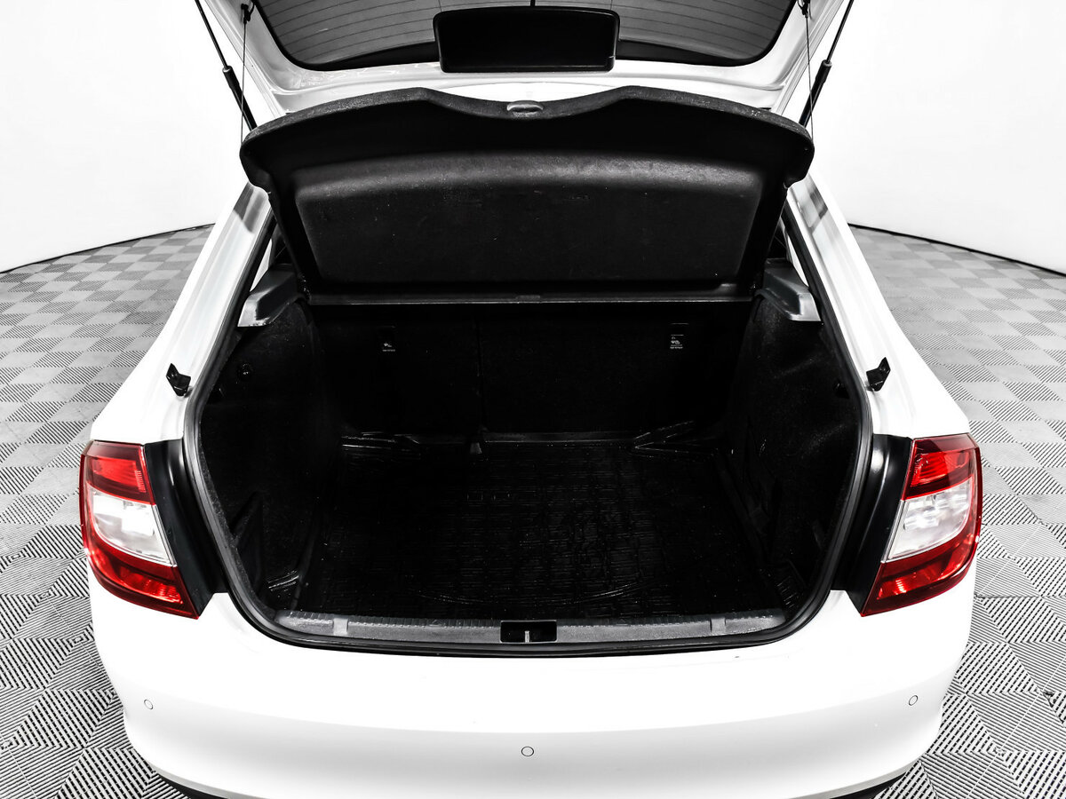 Купить Skoda Rapid, 2018, 85 525 км.. Фото: #10