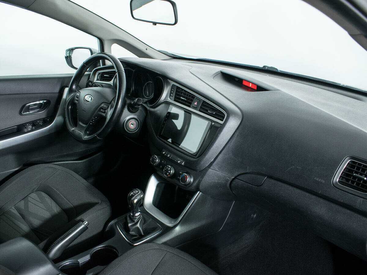 Купить Kia Ceed, 2016, 120 030 км.. Фото: #6