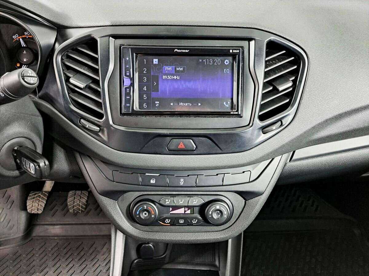 Купить Lada (ВАЗ) Vesta, 2017, 76 000 км.. Фото: #12