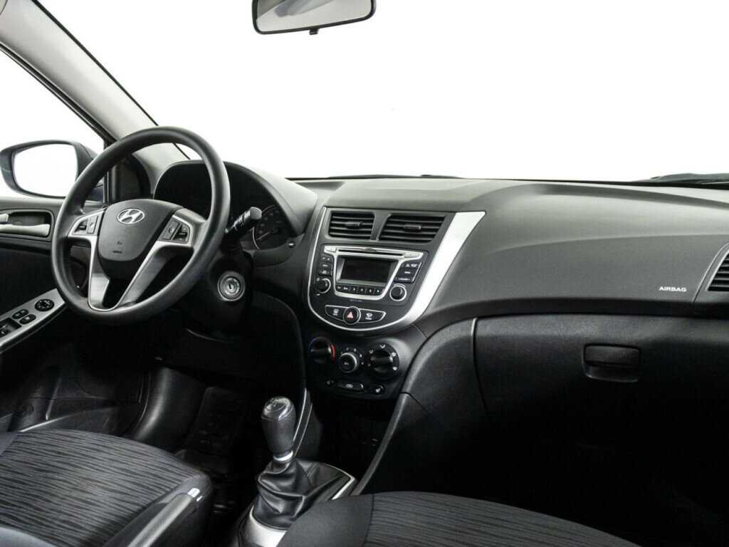 Купить Hyundai Solaris, 2016, 160 973 км.. Фото: #8