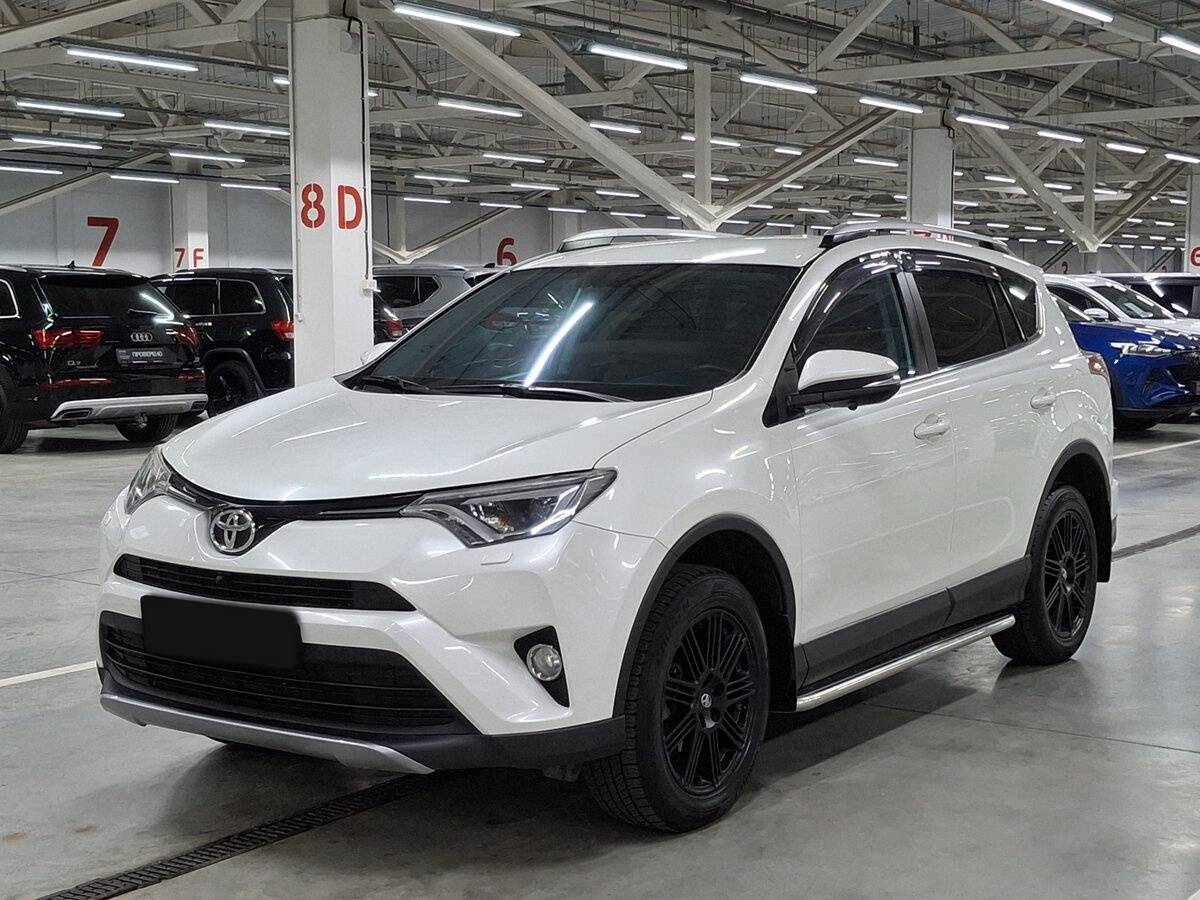 Купить Toyota RAV4, 2017, 90 200 км.. Фото: #0