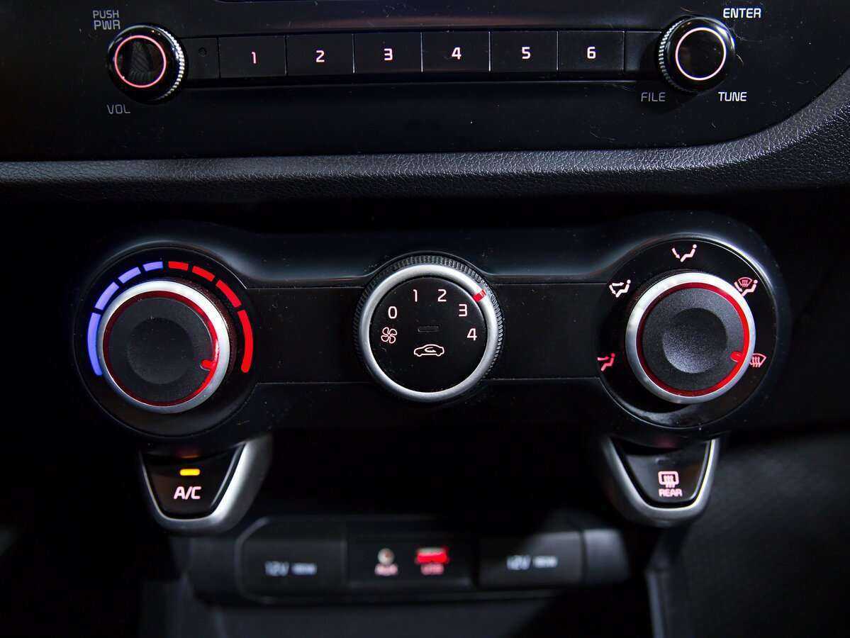 Купить Kia Rio, 2017, 126 650 км.. Фото: #13