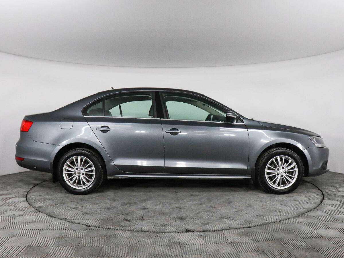 Купить Volkswagen Jetta, 2013, 116 473 км.. Фото: #3