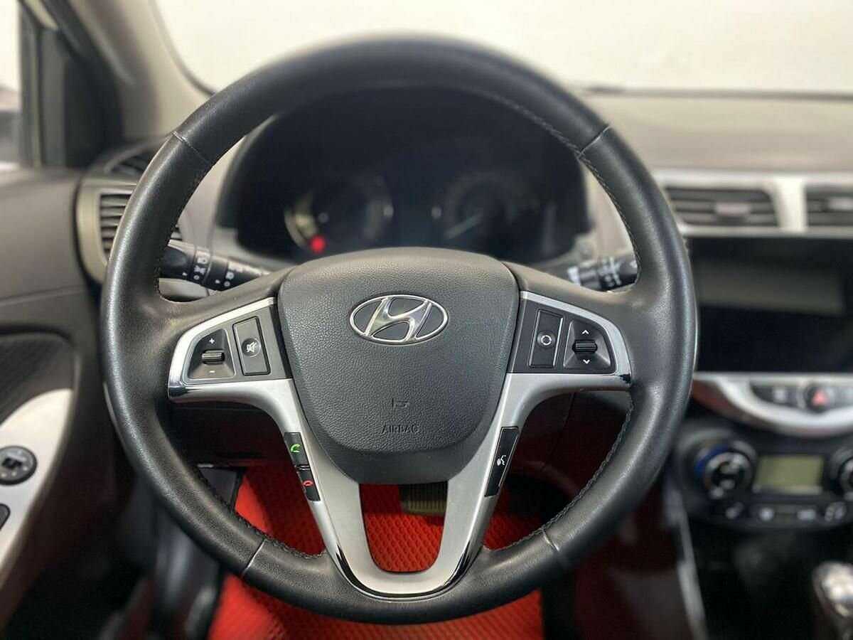 Купить Hyundai Solaris, 2013, 176 504 км.. Фото: #11