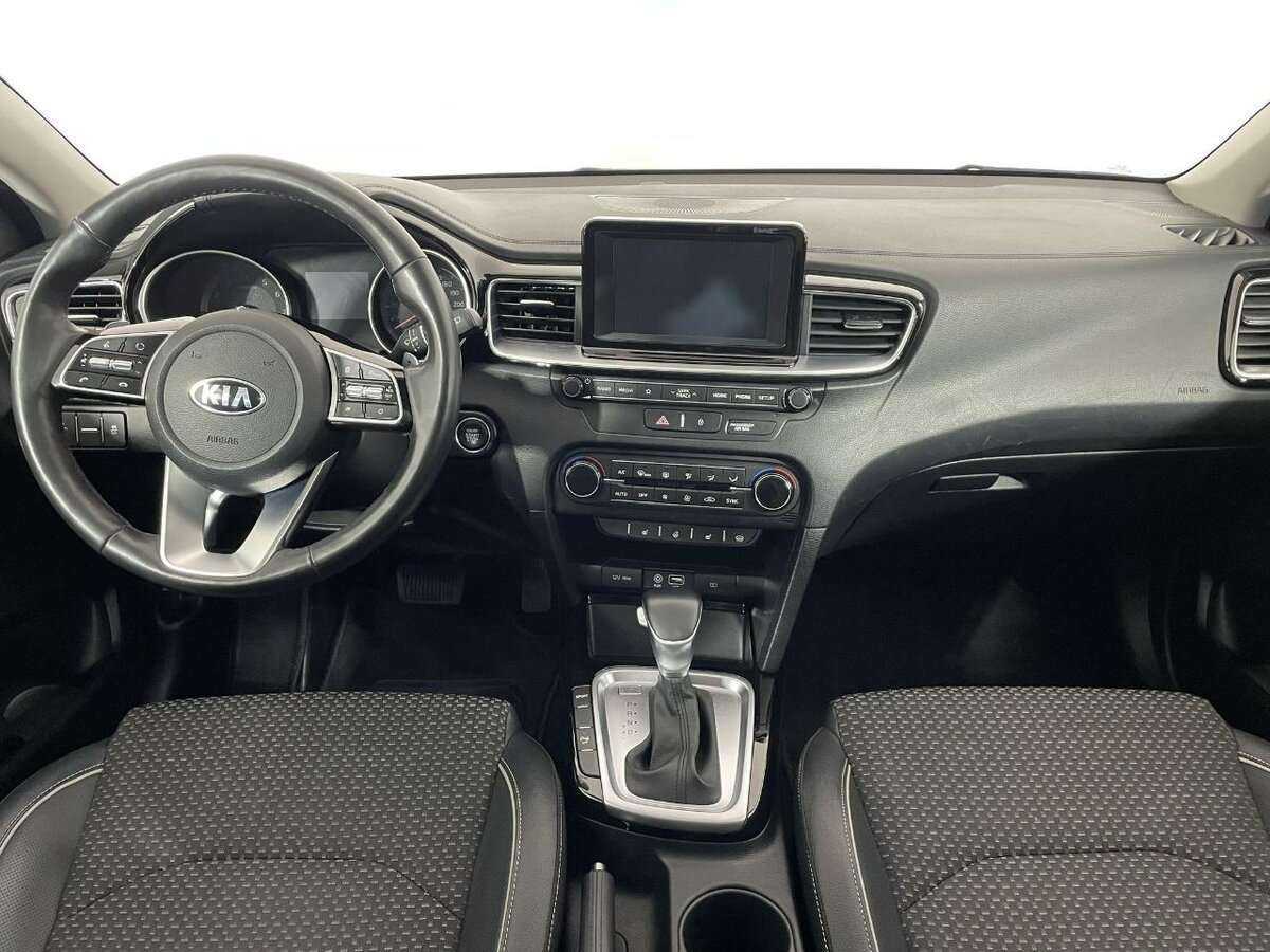 Купить Kia Ceed, 2020, 87 600 км.. Фото: #6