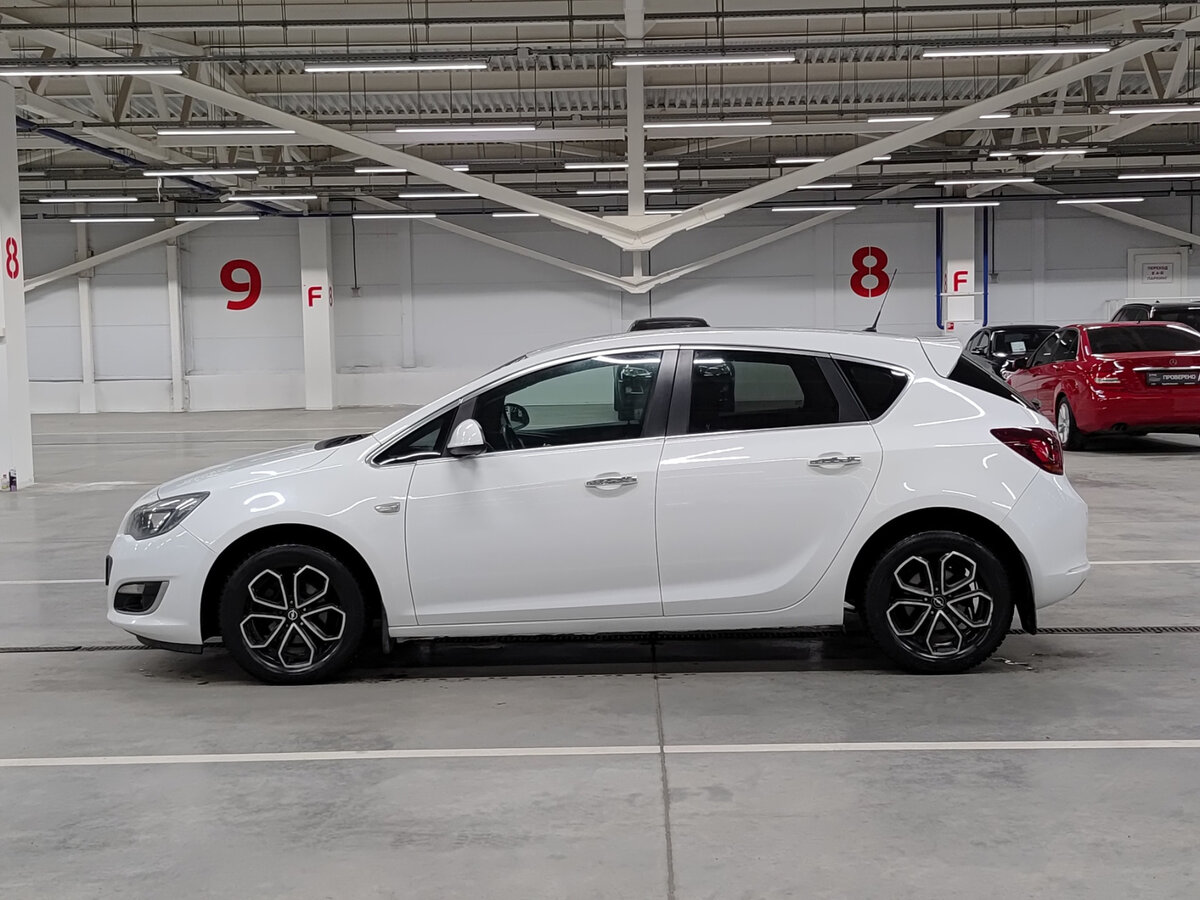 Купить Opel Astra, 2013, 180 852 км.. Фото: #7