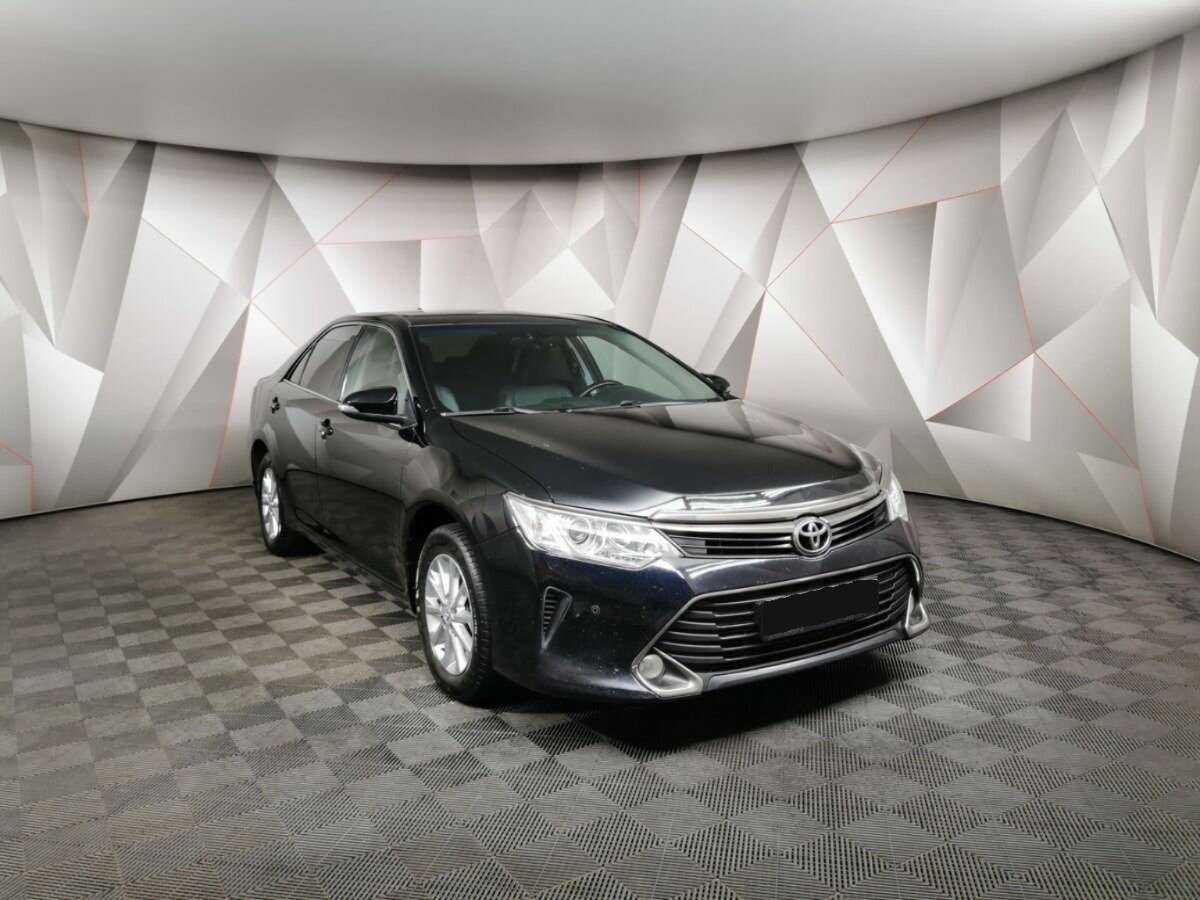 Купить Toyota Camry, 2017, 121 221 км.. Фото: #2